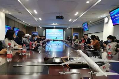 借勢(shì)拓寬航線 精益產(chǎn)品服務(wù) | 清華MBA企業(yè)移動(dòng)課堂:走進(jìn)東航