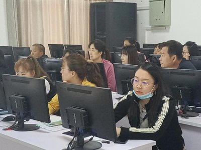 西安歐亞學(xué)院發(fā)揮電商產(chǎn)學(xué)研優(yōu)勢(shì)，助力清澗縣青年網(wǎng)絡(luò)創(chuàng)業(yè)